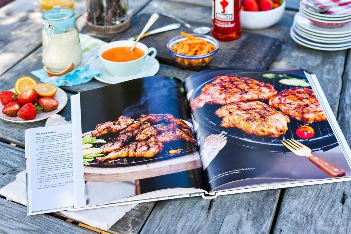 Livre recettes barbecue Weber : guide complet pour maîtriser votre grill toute l'année