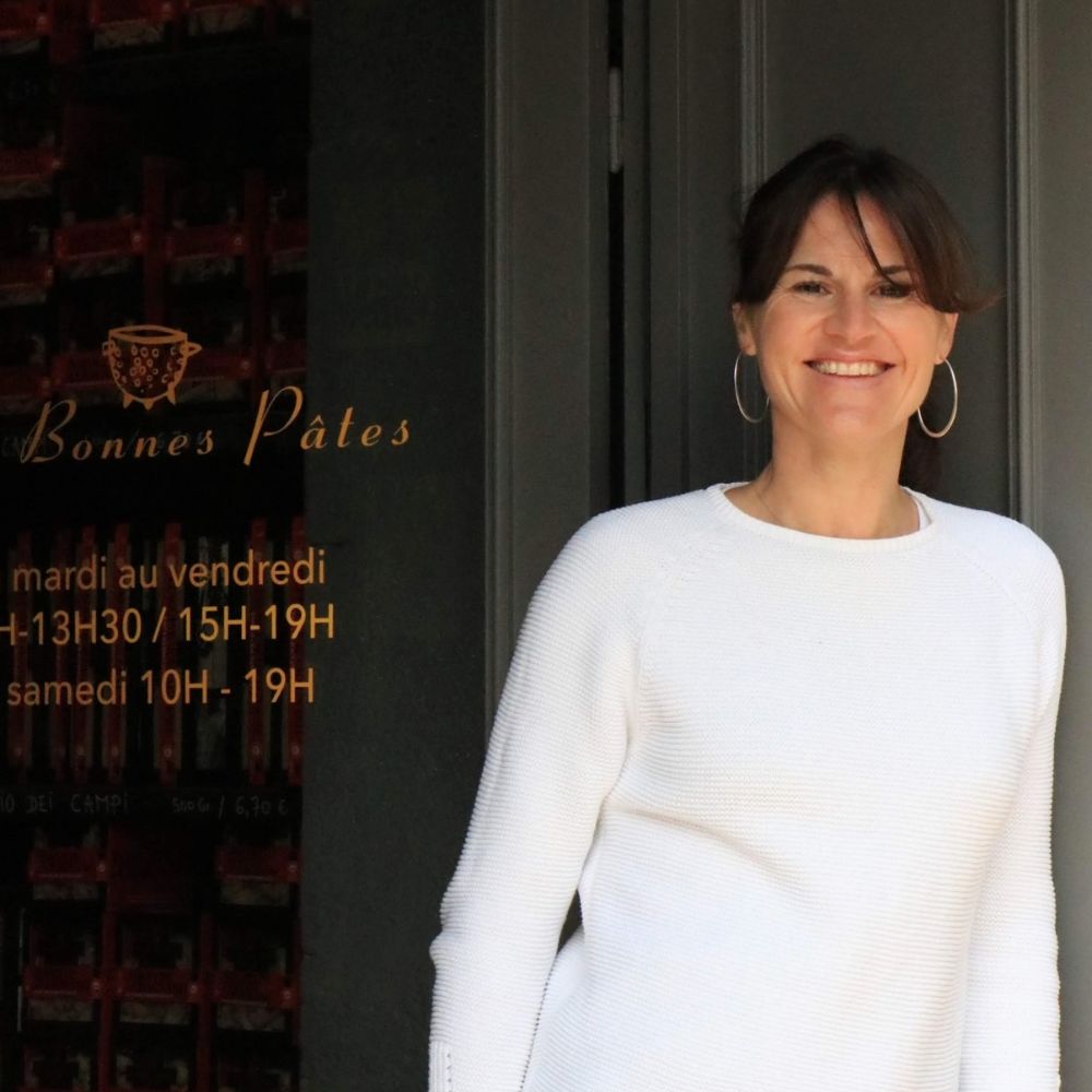 Céline Brunel est la fondatrice du concept et de la boutique Les Bonnes Pâtes à Rennes, et en ligne.